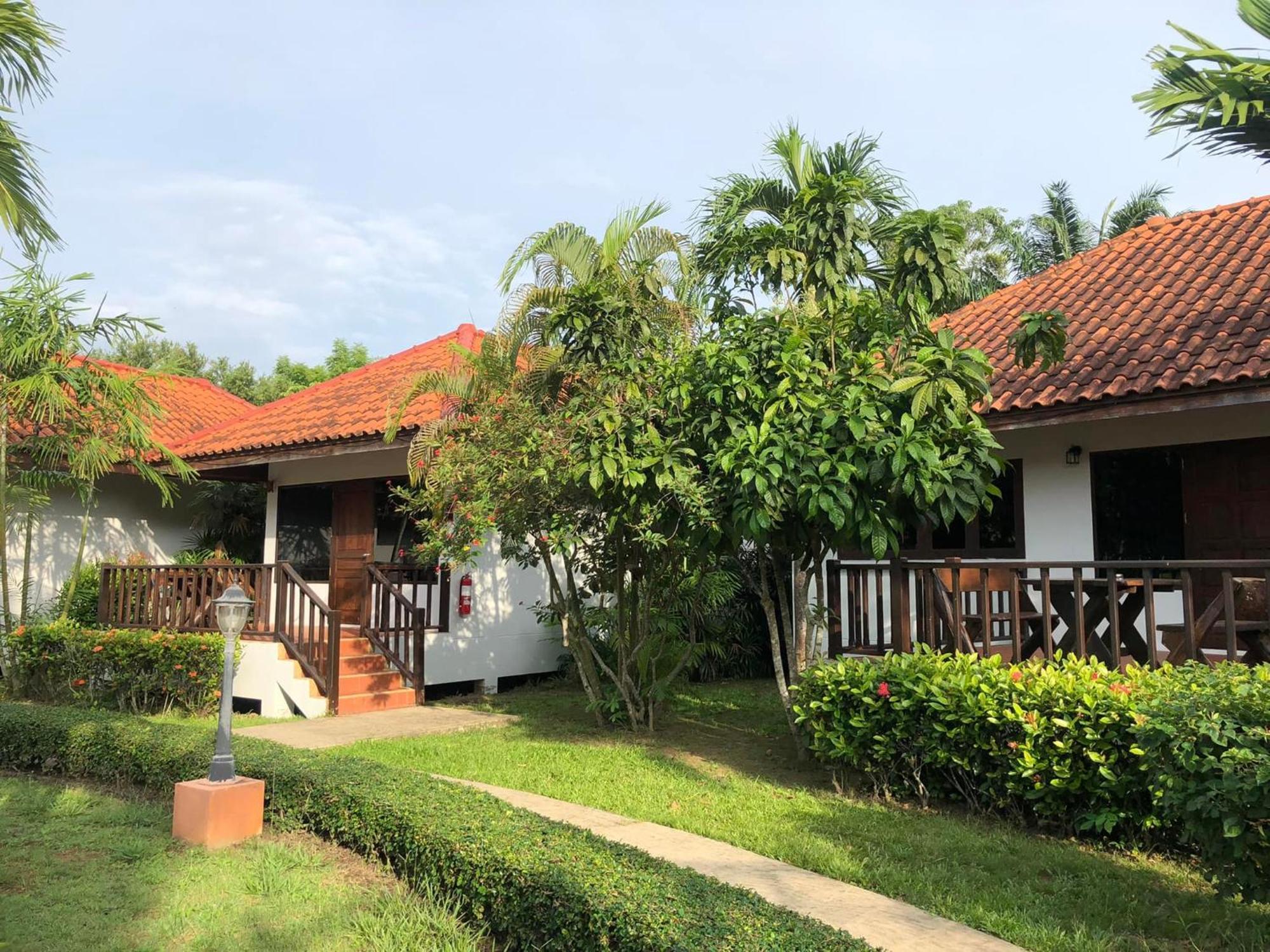 Sailom Resort Bangsaphan Bang Saphan Exteriör bild