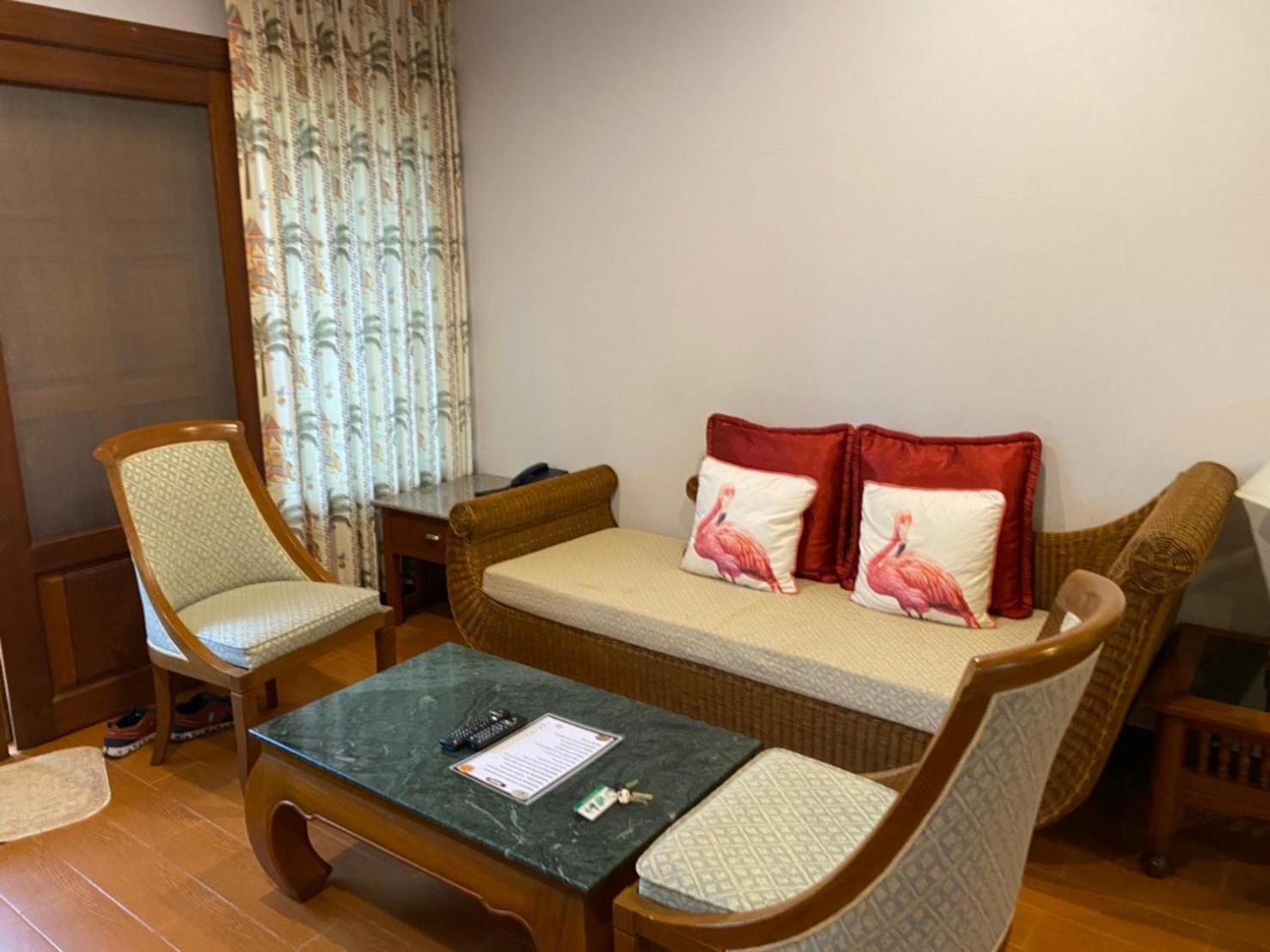 Sailom Resort Bangsaphan Bang Saphan Exteriör bild